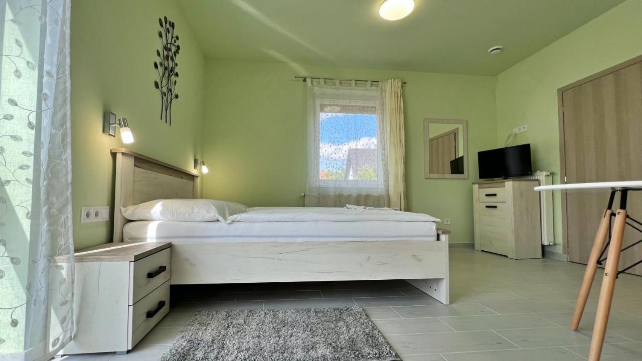 Gardencity Apartmanhaz Győr Exterior foto